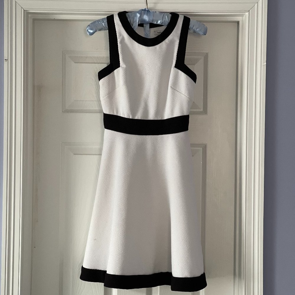 White House Black Market career dress good condition size 00